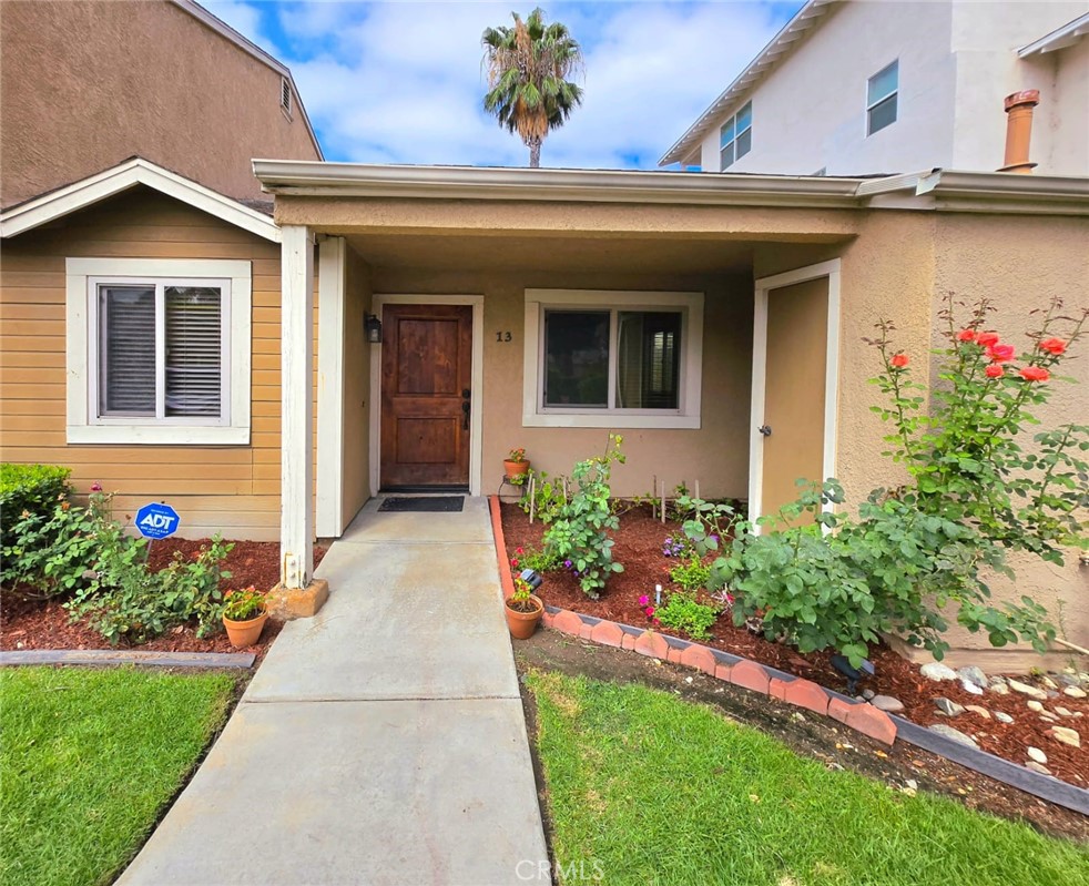Welcome Home! This unit is ready for a new family to come in and make it theirs..... This Unit is very special since it is the end unit and the only unit in the complex that does not have a second unit on the second floor. Very private Unit and actually has a front, side and Rear yard that other units do not have. The entire unit has been updated. Custom flooring with updated paint throughout the entire unit. New kitchen Cabinets with Newer countertops. Restrooms have also been updated. All appliances are included in sale. Small storage shed in the back also comes with the property. 2 Parking spaces across from unit. Seller is very motivated and willing to entertain all offers.