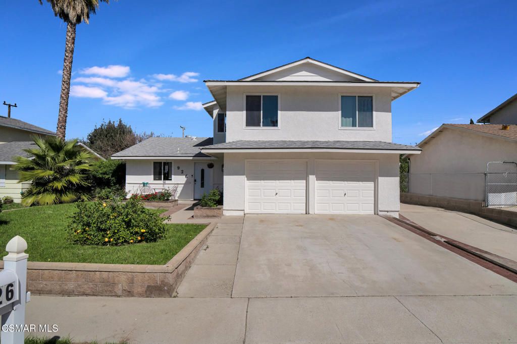 Photo of 926 Talbert Avenue, Simi Valley, CA 93065 (MLS # 226001105)