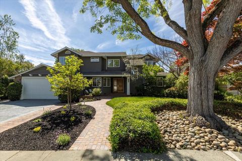 Photo of 1053 Tulane Drive, Mountain View, CA 94040 (MLS # ML82040314)