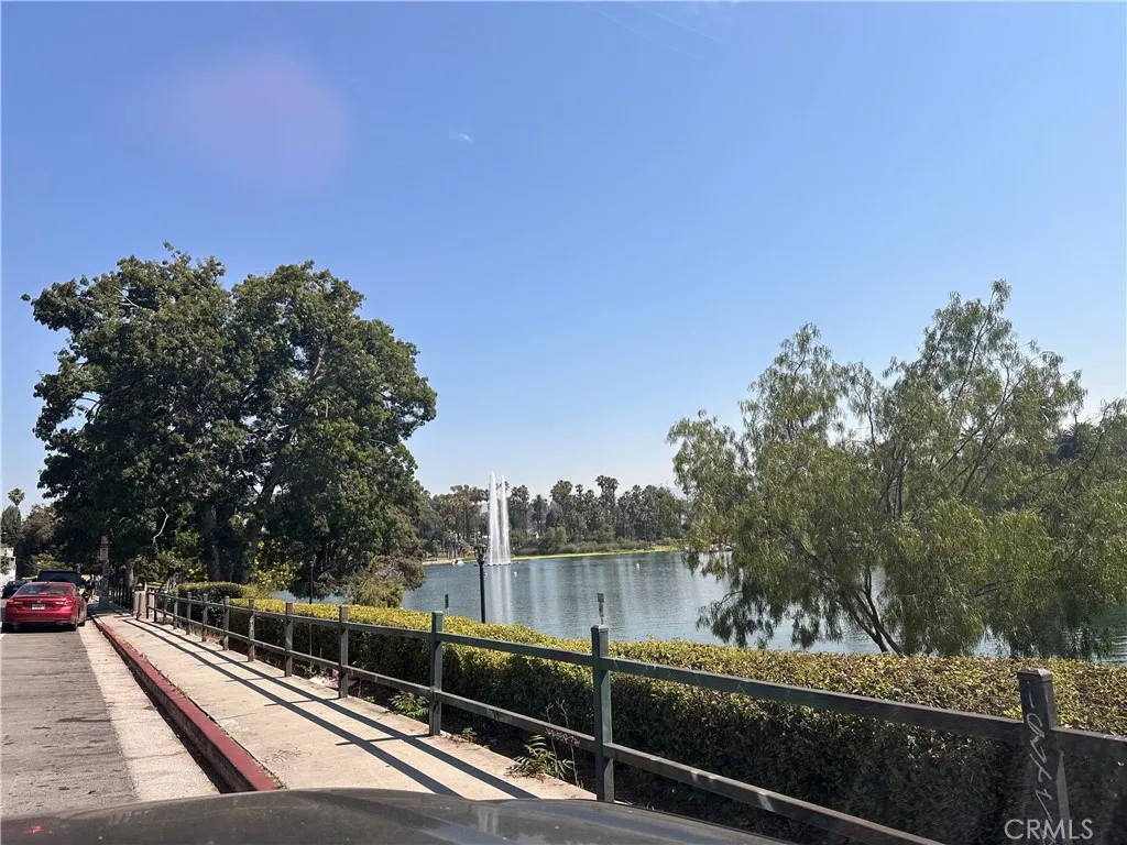 Los Angeles, California 90026, United States, 3 Bedrooms Bedrooms, ,2 BathroomsBathrooms,Residential,Active,231647