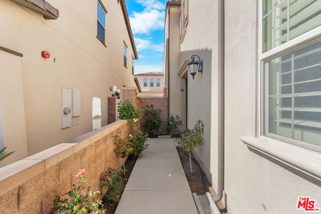 10091 Bernadette Avenue