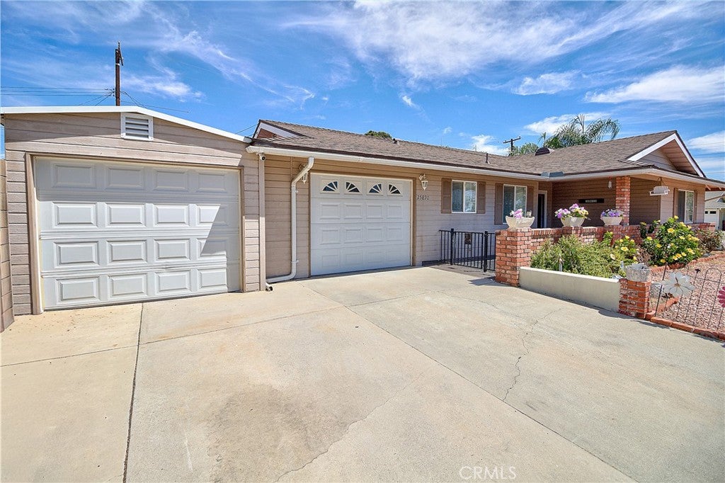 25890 Interlechen Drive
