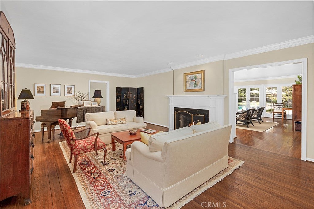 275 Hacienda Drive