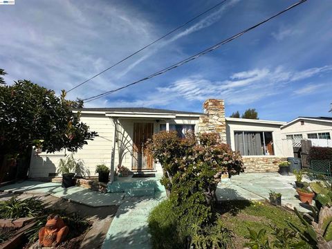 Photo of 1317 Military Ave Ave, Seaside, CA 93955 (MLS # 41132834)
