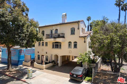 Tiny photo for 44 E Thompson Boulevard, Ventura, CA 93001 (MLS # 26850973)