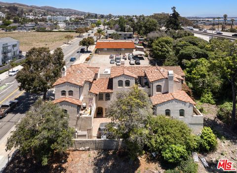 Tiny photo for 44 E Thompson Boulevard, Ventura, CA 93001 (MLS # 26850973)
