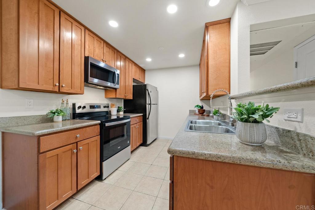 180 Chambers Street 7