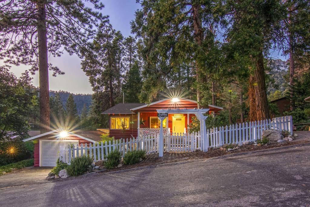25005 Rim Rock Road