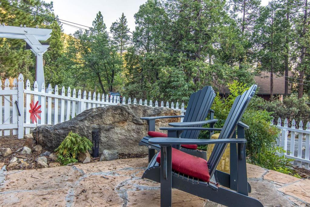 25005 Rim Rock Road