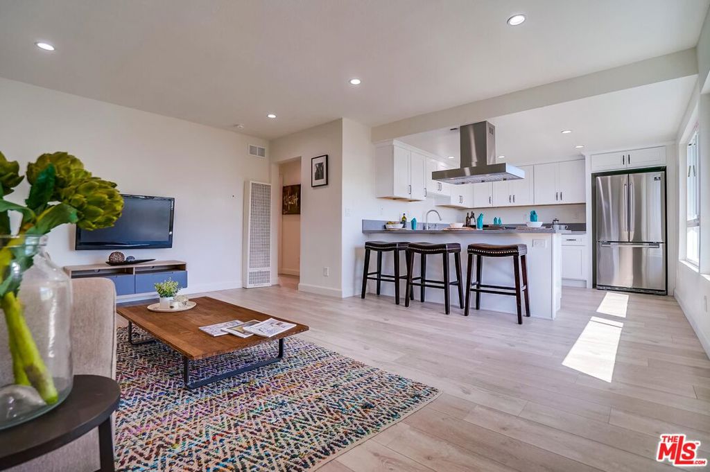 1512 Sherman Place