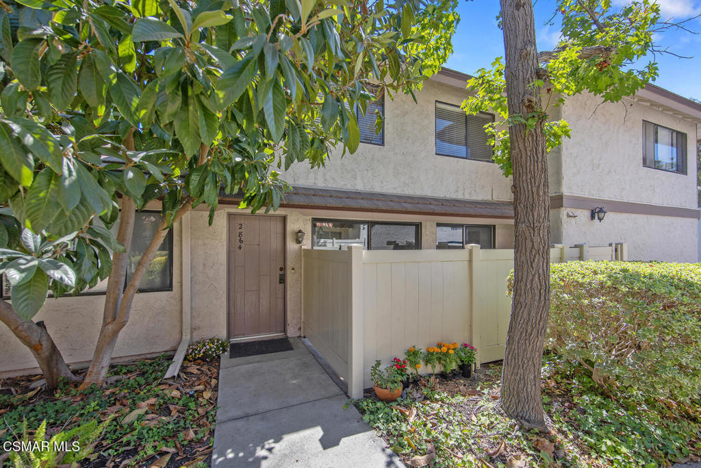 2864 Instone Court