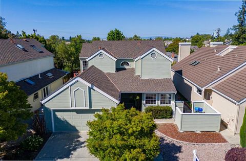 Photo of 635 Tami Way, Mountain View, CA 94041 (MLS # ML82045422)