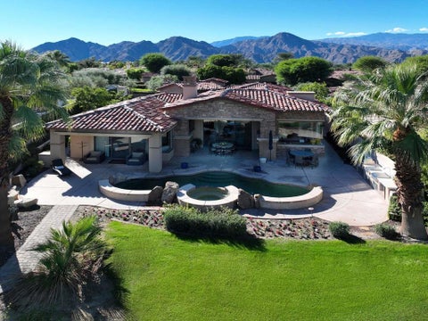 Photo of 76450 Via Uzzano, Indian Wells, CA 92210 (MLS # 219155212DA)