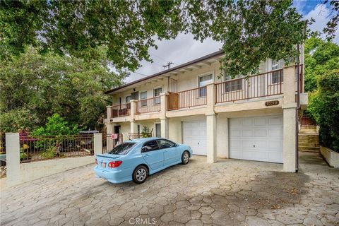 Photo of 10018 Tujunga Canyon Boulevard, Tujunga, CA 91042 (MLS # GD26071759)