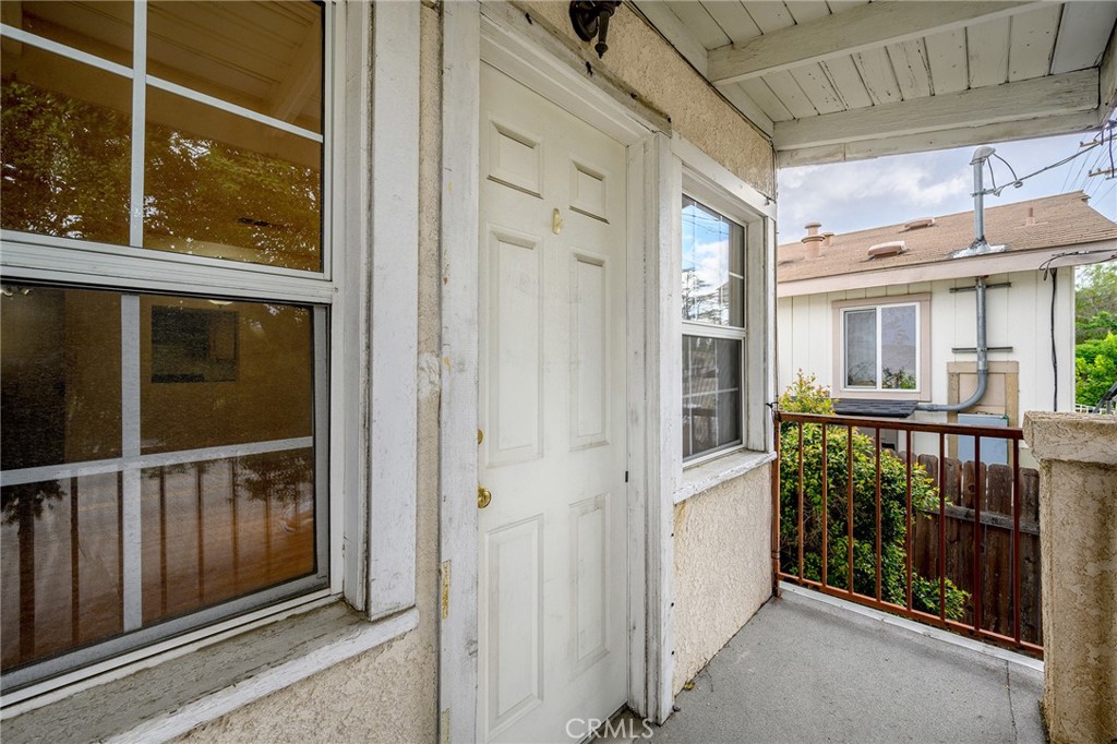 10018 Tujunga Canyon Boulevard