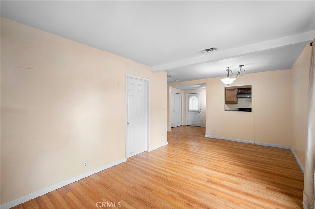 10018 Tujunga Canyon Boulevard