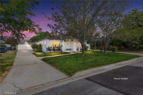 Photo of 11121 Richmont RD, Loma Linda, CA 92354 (MLS # IG26106998)