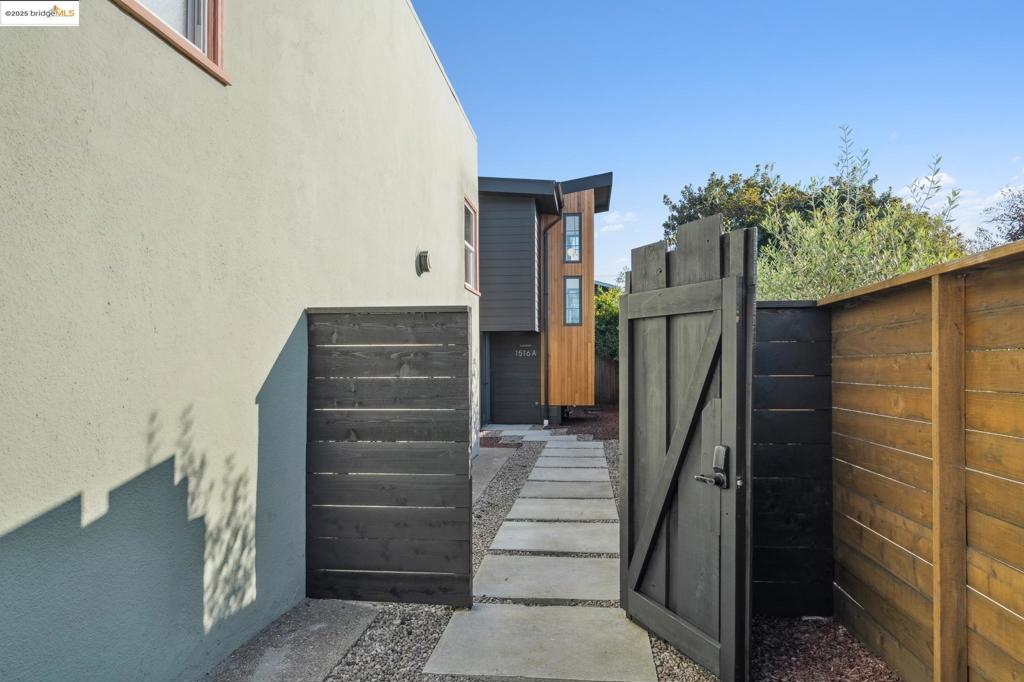 CENTRAL BERKELEY - Residential