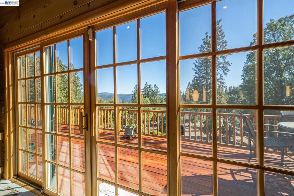 6775 Trailhead Ct