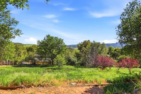 Tiny photo for 20768 Scenic Vista Drive, San Jose, CA 95120 (MLS # ML82037564)