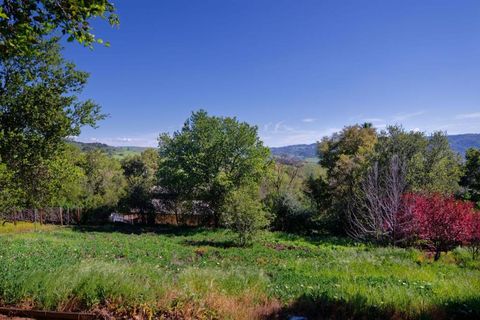 Tiny photo for 20768 Scenic Vista Drive, San Jose, CA 95120 (MLS # ML82037564)