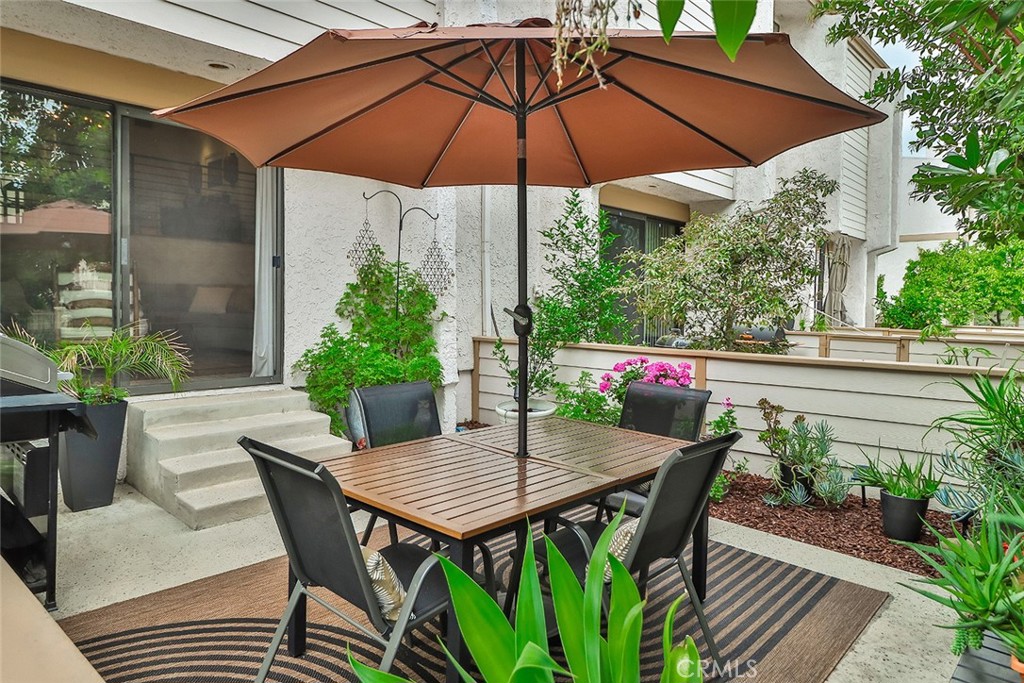 21025 Lemarsh Street G39