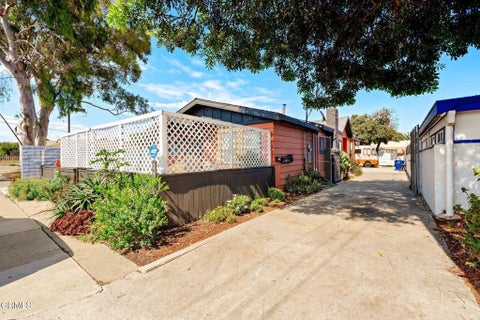 Tiny photo for 2422 Alameda Avenue, Ventura, CA 93003 (MLS # V1-38175)