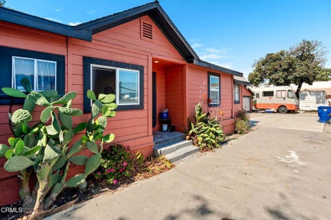 Tiny photo for 2422 Alameda Avenue, Ventura, CA 93003 (MLS # V1-38175)