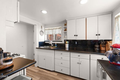 Tiny photo for 2422 Alameda Avenue, Ventura, CA 93003 (MLS # V1-38175)
