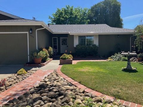 Photo of 1486 Blackstone Avenue, San Jose, CA 95118 (MLS # ML82041686)