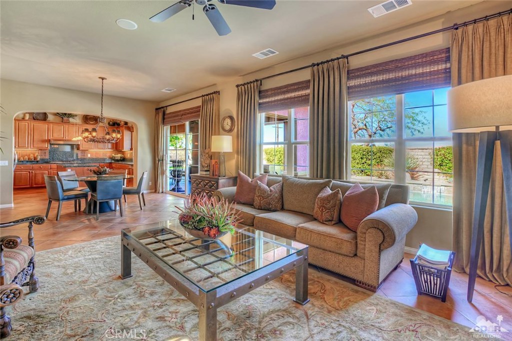 Santo Tomas - Residential