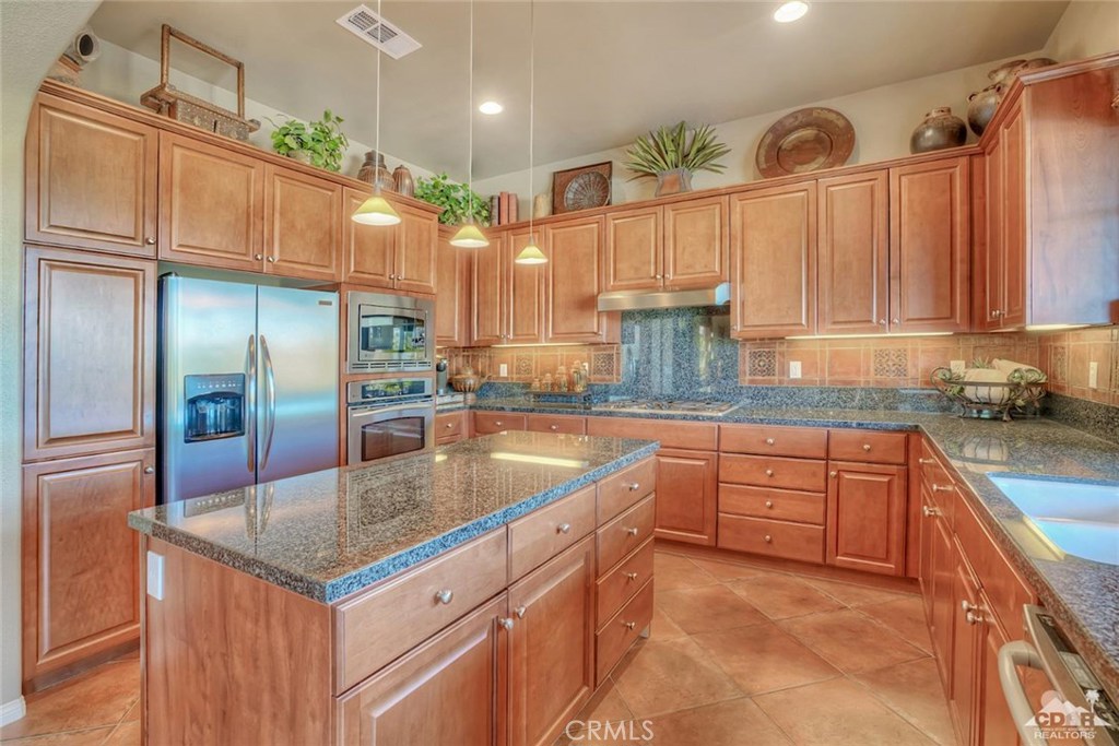 Santo Tomas - Residential