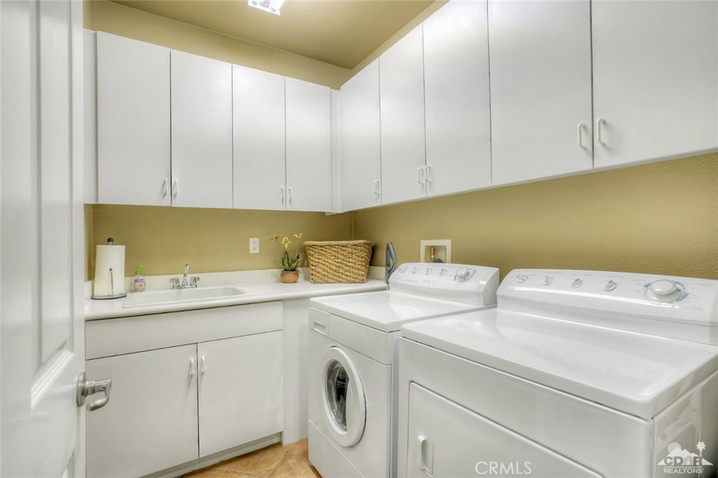 Santo Tomas - Residential