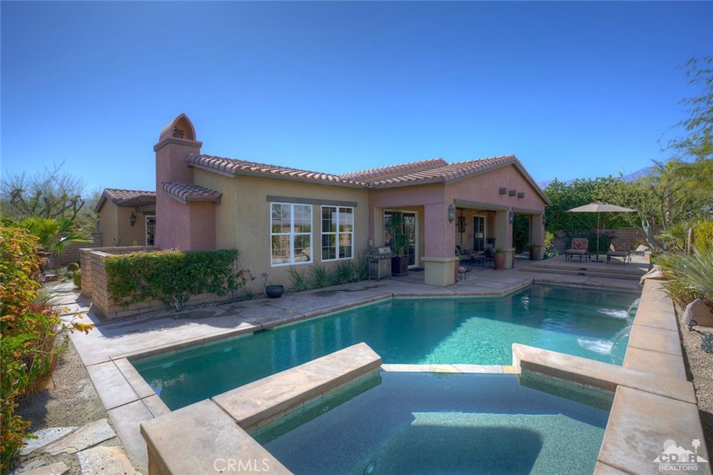 Santo Tomas - Residential