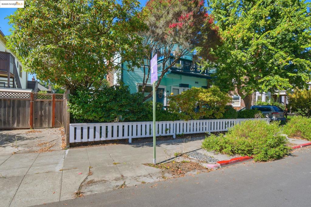 N BERKELEY - Residential