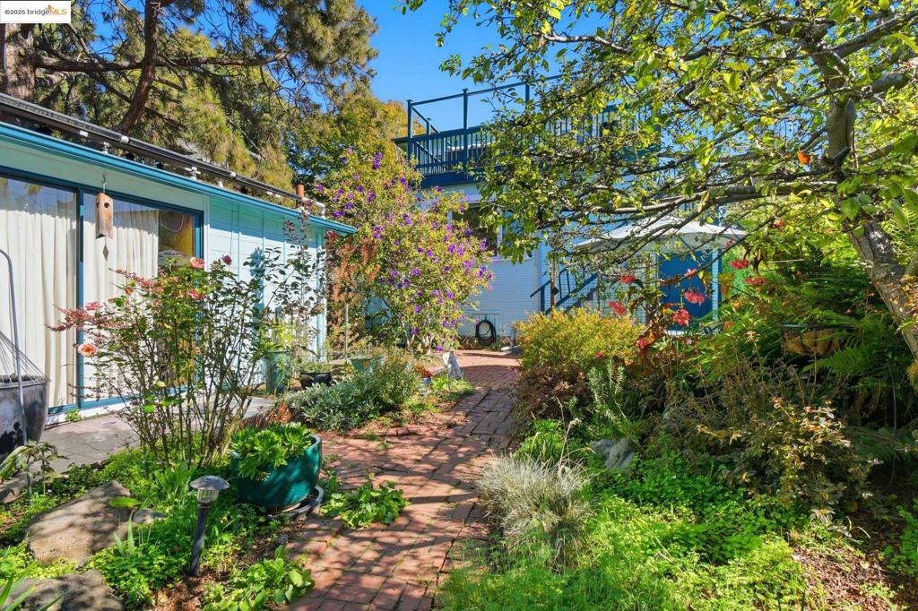 N BERKELEY - Residential