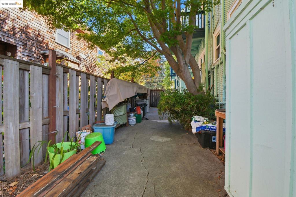 N BERKELEY - Residential