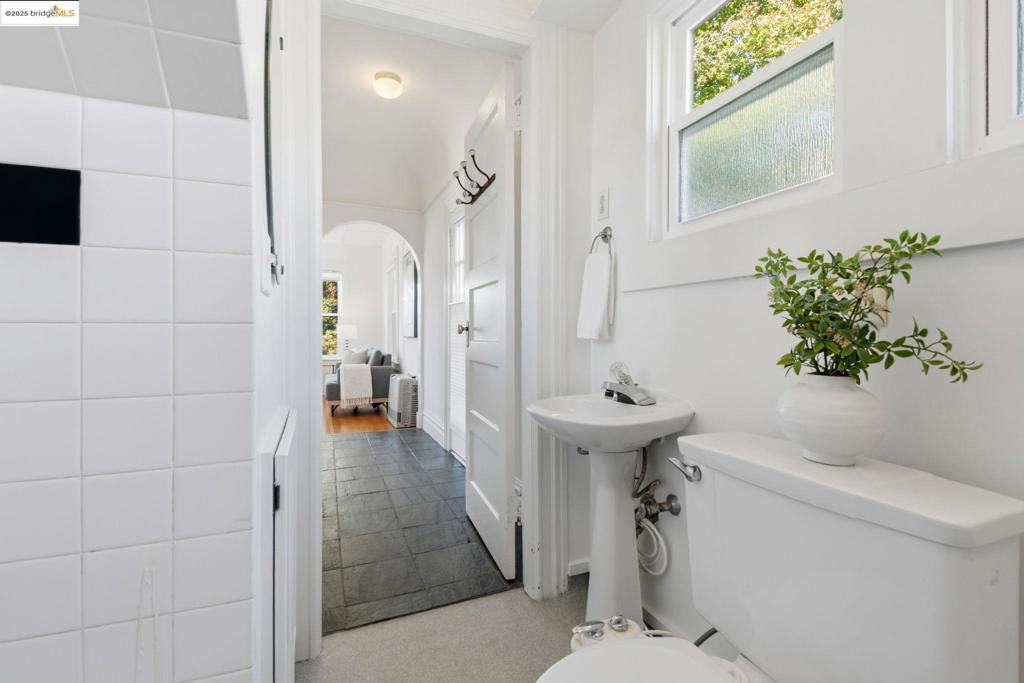 N BERKELEY - Residential
