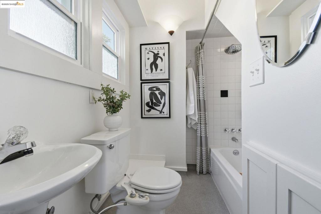 N BERKELEY - Residential