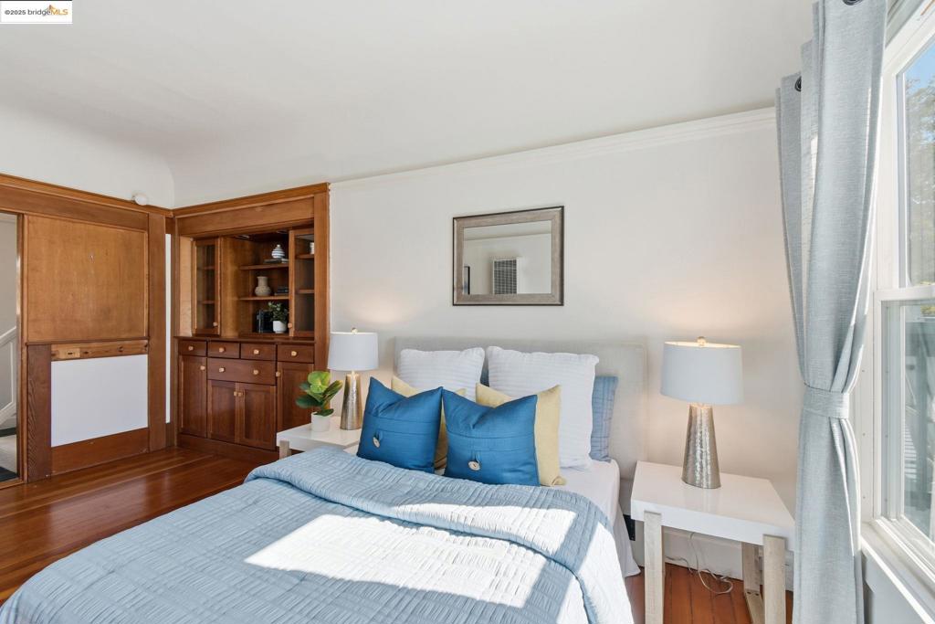 N BERKELEY - Residential