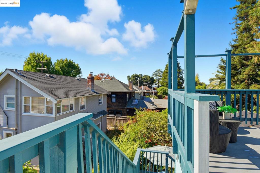 N BERKELEY - Residential