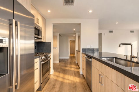 Photo of 10951 National Boulevard #303, Los Angeles, CA 90064 (MLS # 26993697)