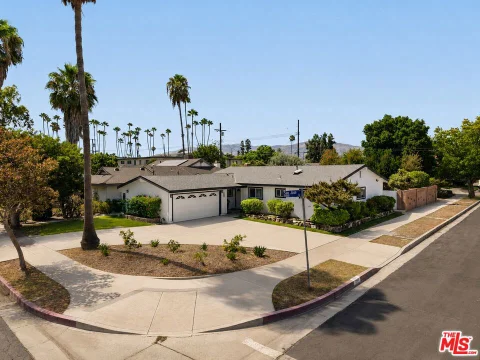10501 Forbes Avenue, Granada Hills, CA 91344 - MLS#: 26866191