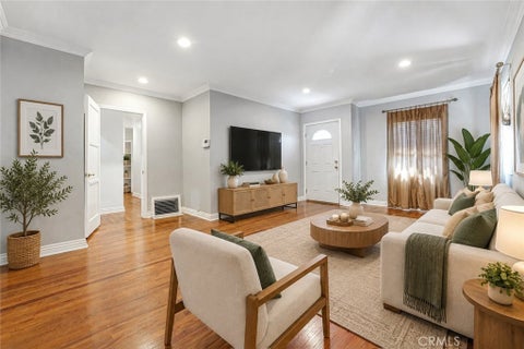 Photo of 727 W 137th Place, Gardena, CA 90247 (MLS # PW26198336)