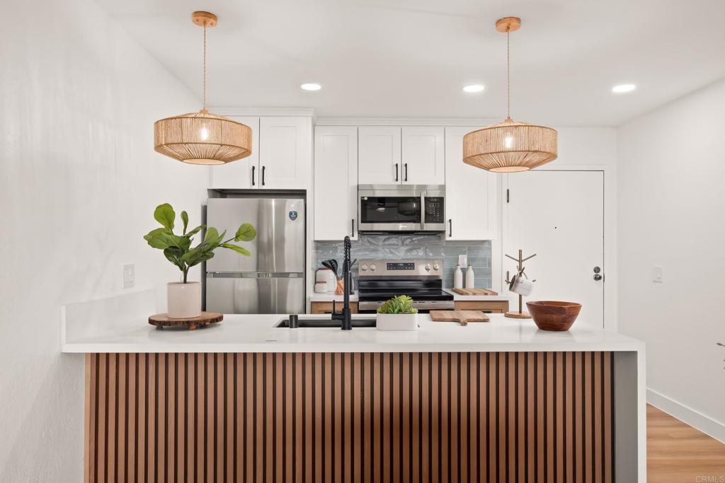 8024 Linda Vista Road 1D