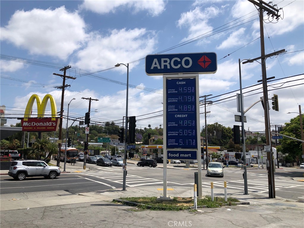 VERY CLOSE TO 101 FWY AND DOWNTOWN LOS ANGELES. ACCORDING TO THE OWNER'S: MONTHLY GROSS INCOME IS ALMOST $150,000 ( WOW!!! ), 260,000 GALLONS GAS SALE AND $45,000 STORE SALES. BEER AND WINE AND OTHER PERMITS ARE AVALABLE. POTENTIAL TO STABLISH AN EXPERESS CAR WASH TOO.