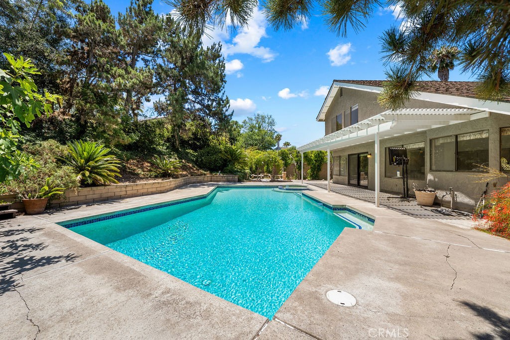 25502 Ponce Court, Laguna Hills CA 92653 - Photo 32