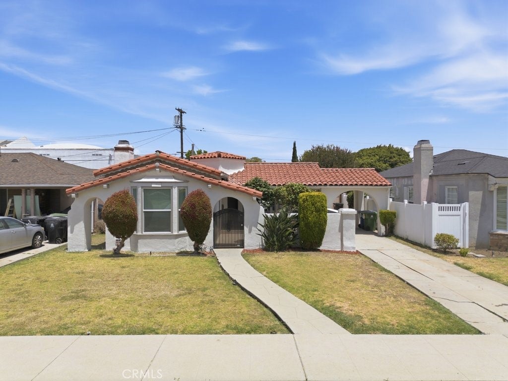 3127 W 79th Street