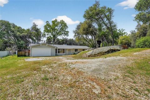 Photo of 40790 Highway 49, Oakhurst, CA 93644 (MLS # FR26064779)