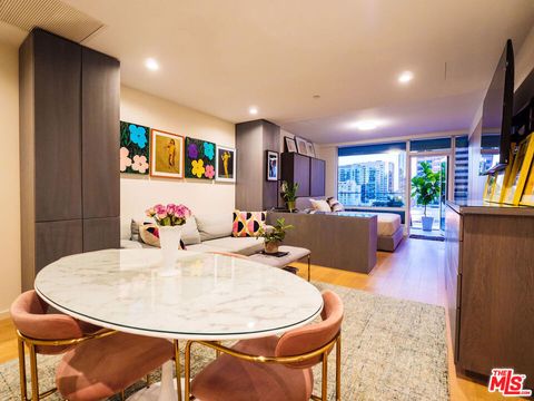 Photo of 877 Francisco Street #1115, Los Angeles, CA 90017 (MLS # 26664557)